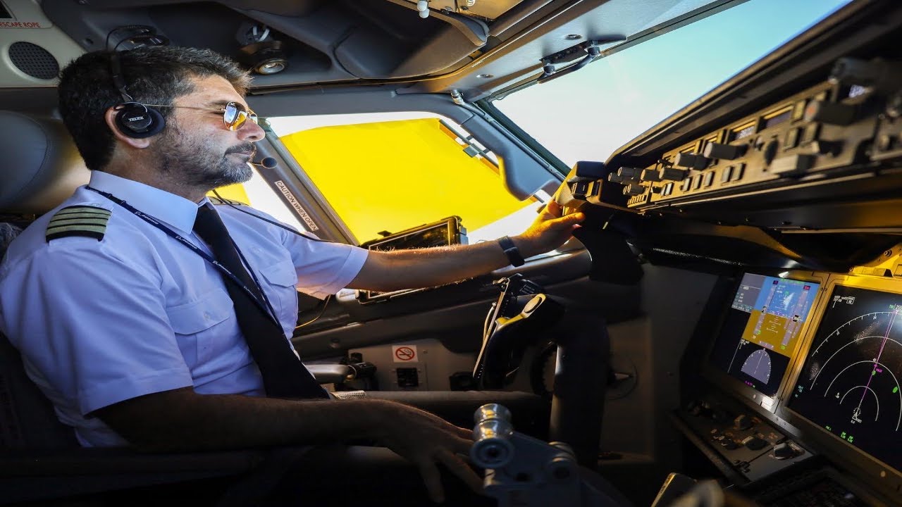 B737MAX -9 se desvía al alterno con pista corta y peso máximo I Flight Deck