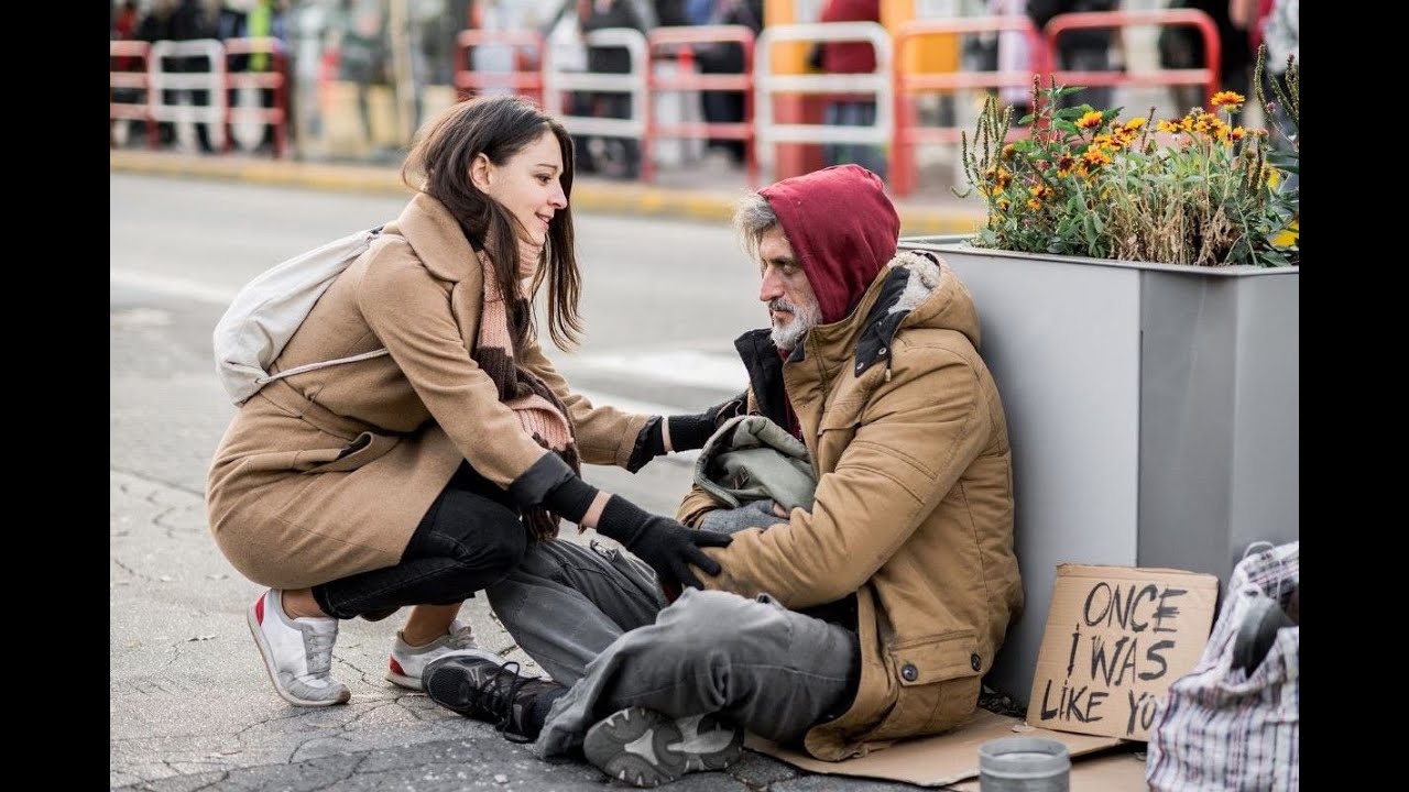 Good Job by a Girl -Helping a Blind man on roadside