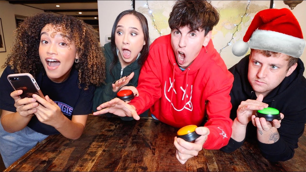 CHRISTMAS MOVIE TRIVIA with BEST FRIENDS!! | VLOGMAS DAY 3