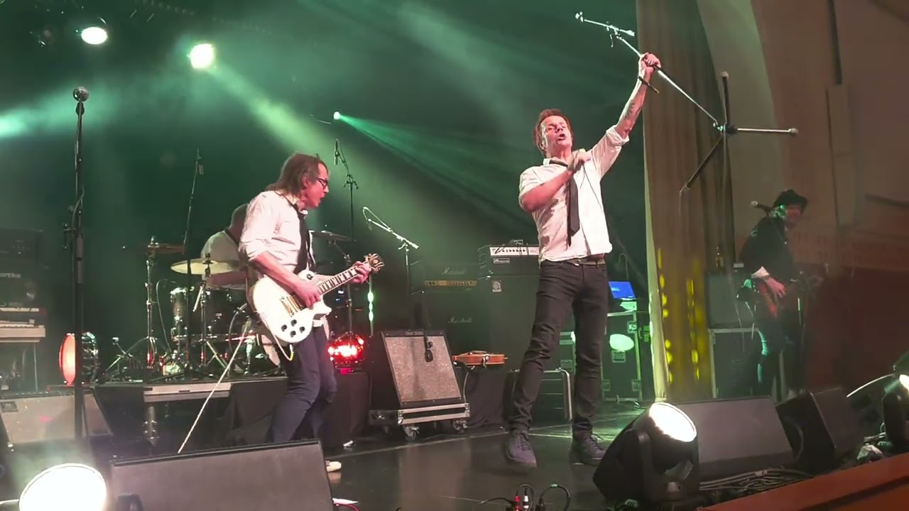 Tumppi Varonen & Problems? - Tapan aikaa. Pääsiäispunk, 30.03.24, Bygga, Hki