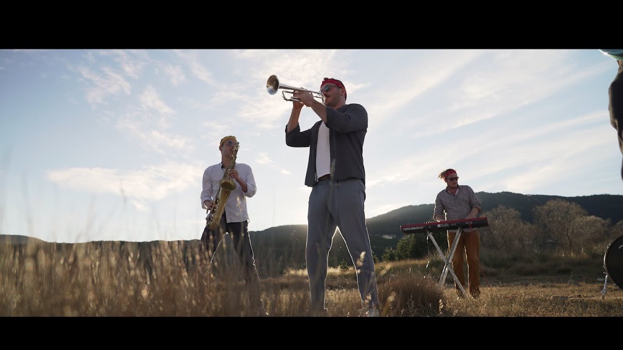 MASSBEAT - No Stress (Laurent Wolf Cover)