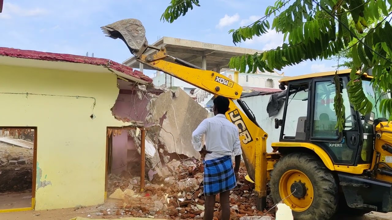 My home For some reason, our house was demolished.