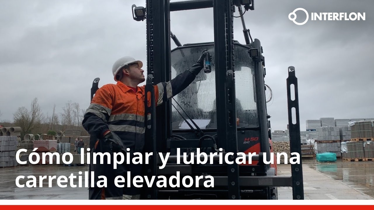 Cómo limpiar y lubricar una carretilla elevadora