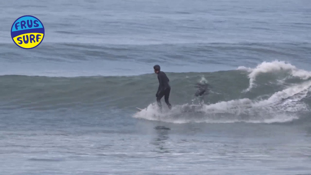 Buena tarde de olas y surf en Laredo. FrusSurf