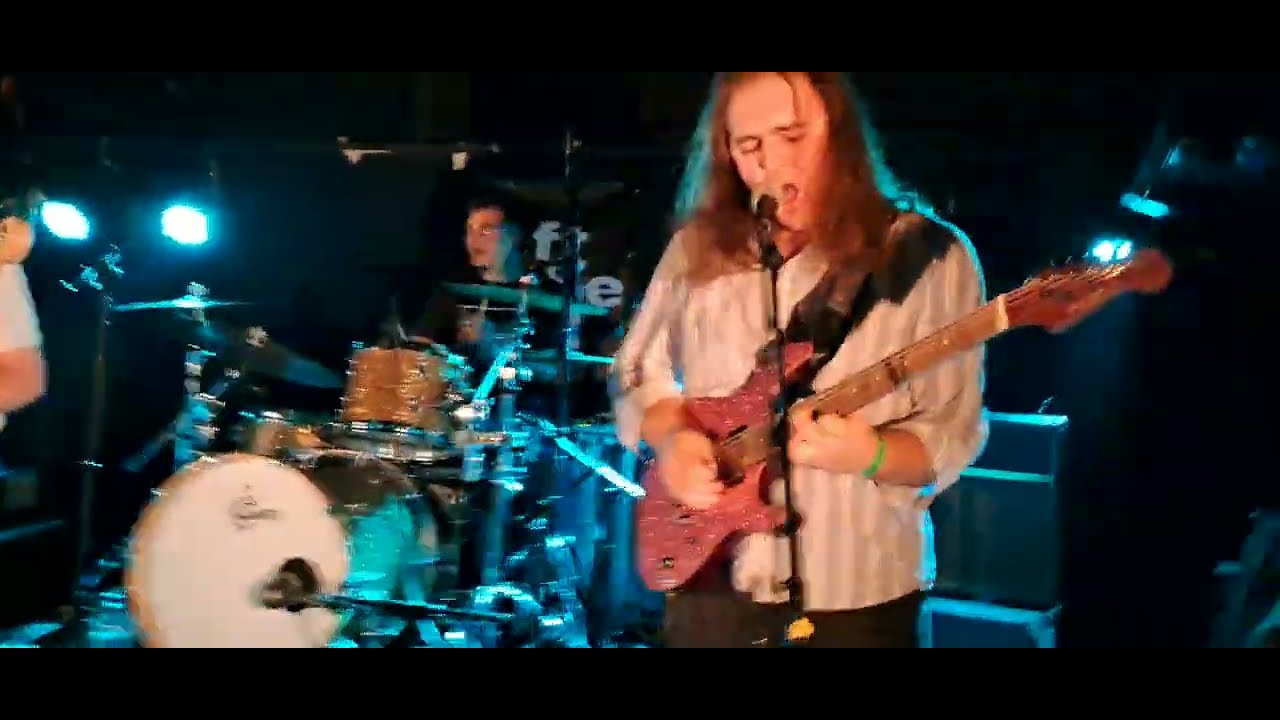 Eosine - No Horses - Live in Perron, Left Of The Dial festival, Rotterdam (zaterdag 21 oktober 2023)
