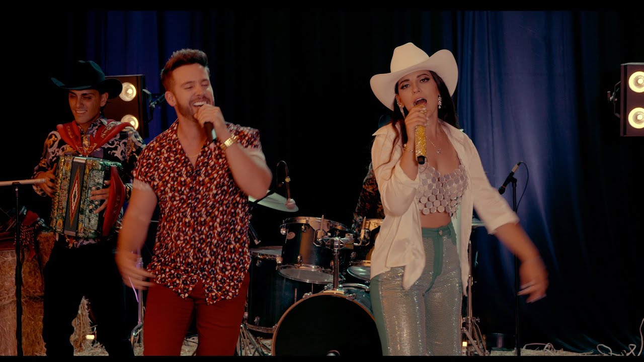 Diana Laura & Roly Lesmo - Química Física (Video Oficial)