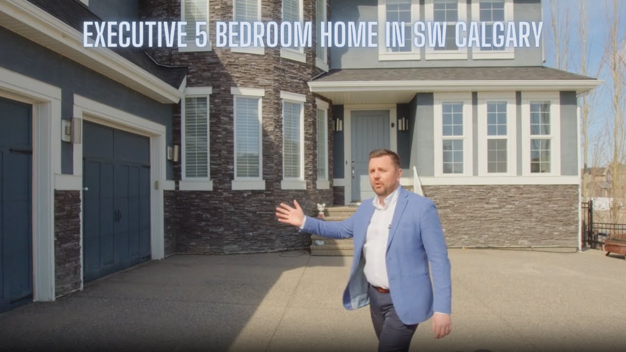 EXECUTIVE 5 BEDROOM HOME IN SW CALGARY