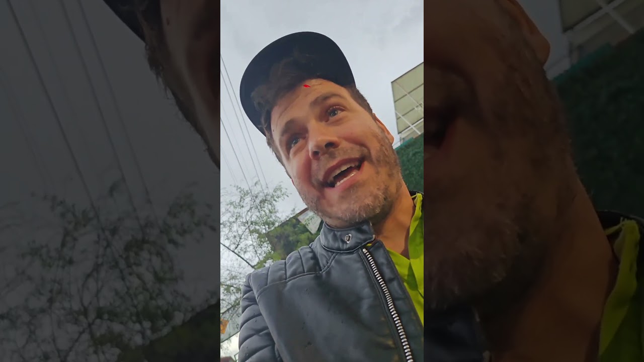 Esto pas&oacute; cuando hable a la polic&iacute;a. // Pongamoslo. prueba llamada a policia