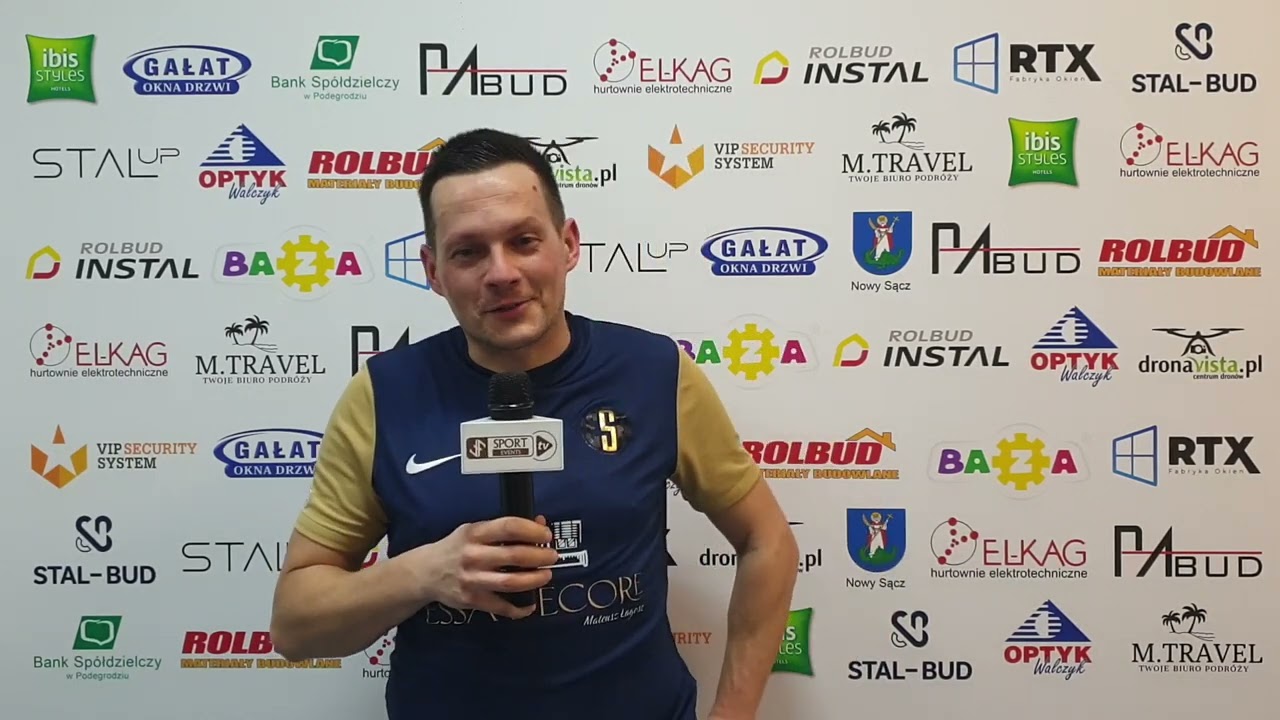 Szymon Kmiecik (Essa Decore)