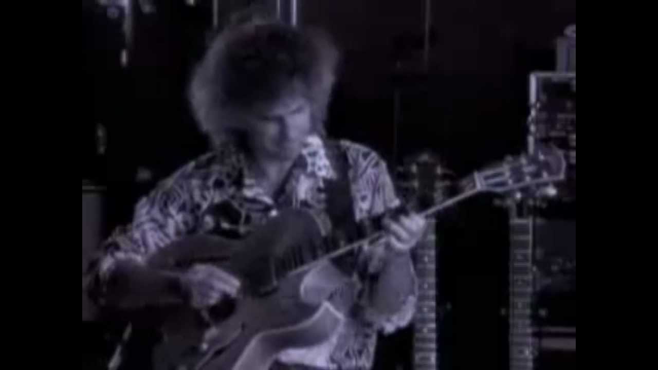 Pat Metheny - Slip Away (remastered audio)