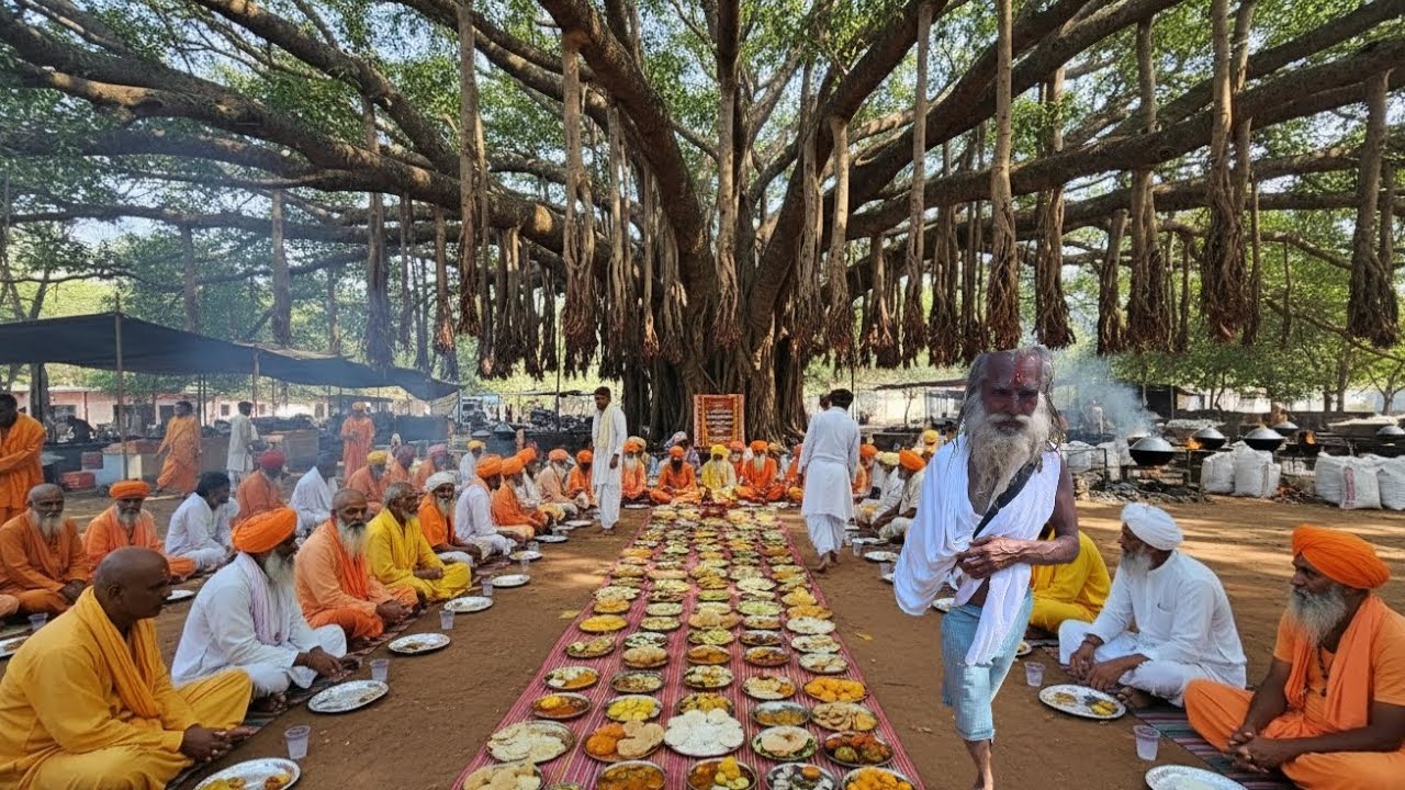 जंगल में हुआ चमत्कार, सिद्ध संत महावीर बाबा की कुटिया में परेश्वर महादेव// दर्शन से कल्याण होगा 