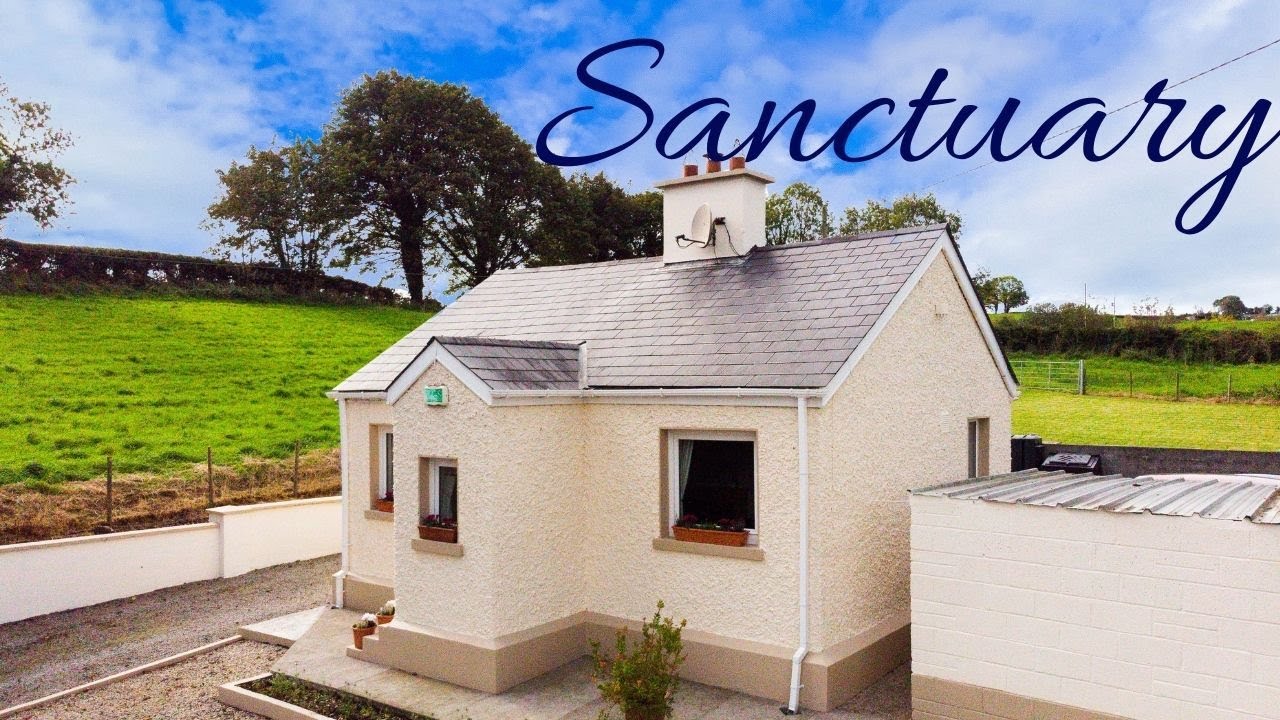 STYLISH SANCTUARY!—2 Bed Irish Cottage—Keen Tour #43