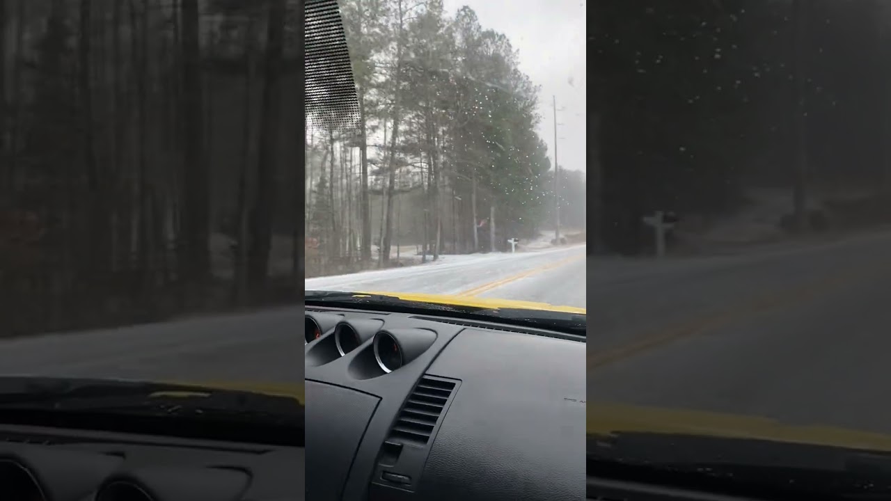 First snow of 2026 down here in West Georgia. Riding in the Z. 