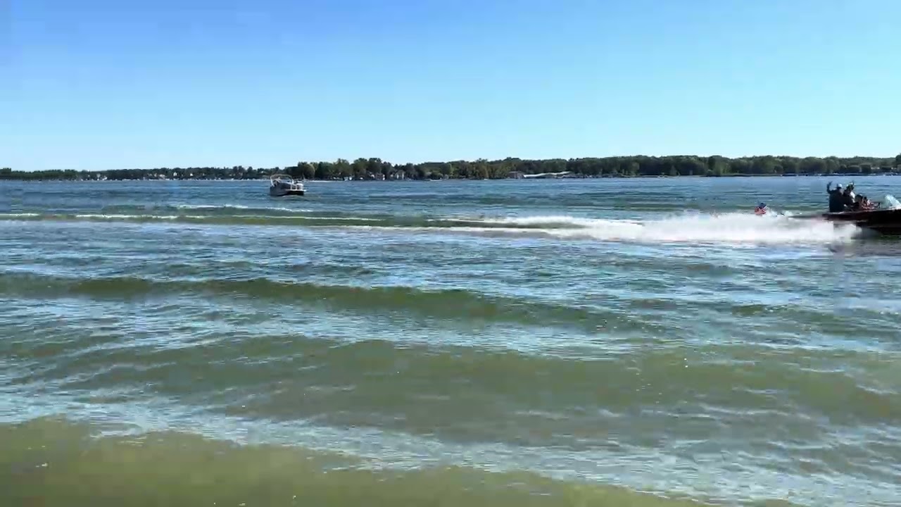Lake Syracuse, Bayshore Beach boat show 