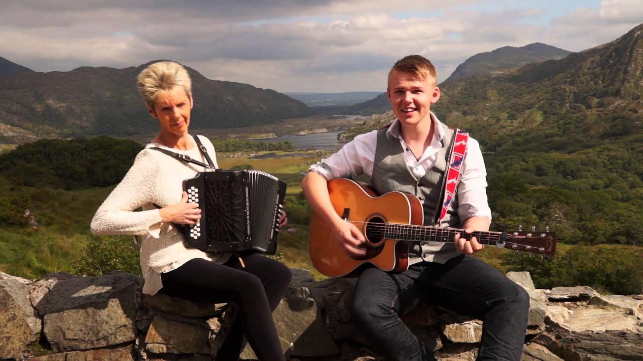 Danny & Mary O'Leary - Manchester Rambler
