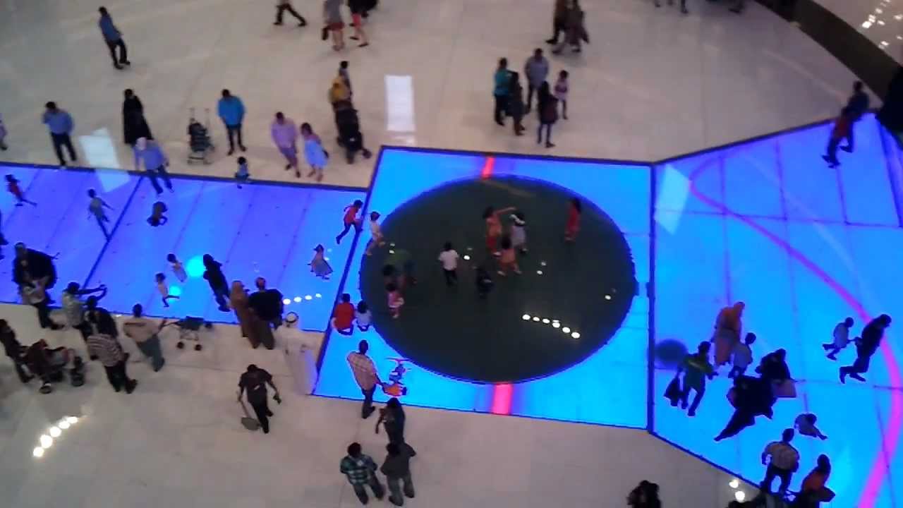 The Dubai Mall part 4   27-4-2012 دبي مول