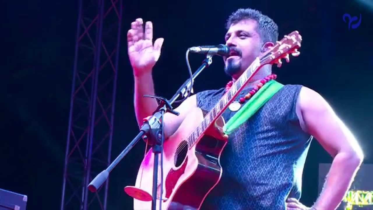 Raghu Dixit at Paramarsh'14 Concert- Khidki