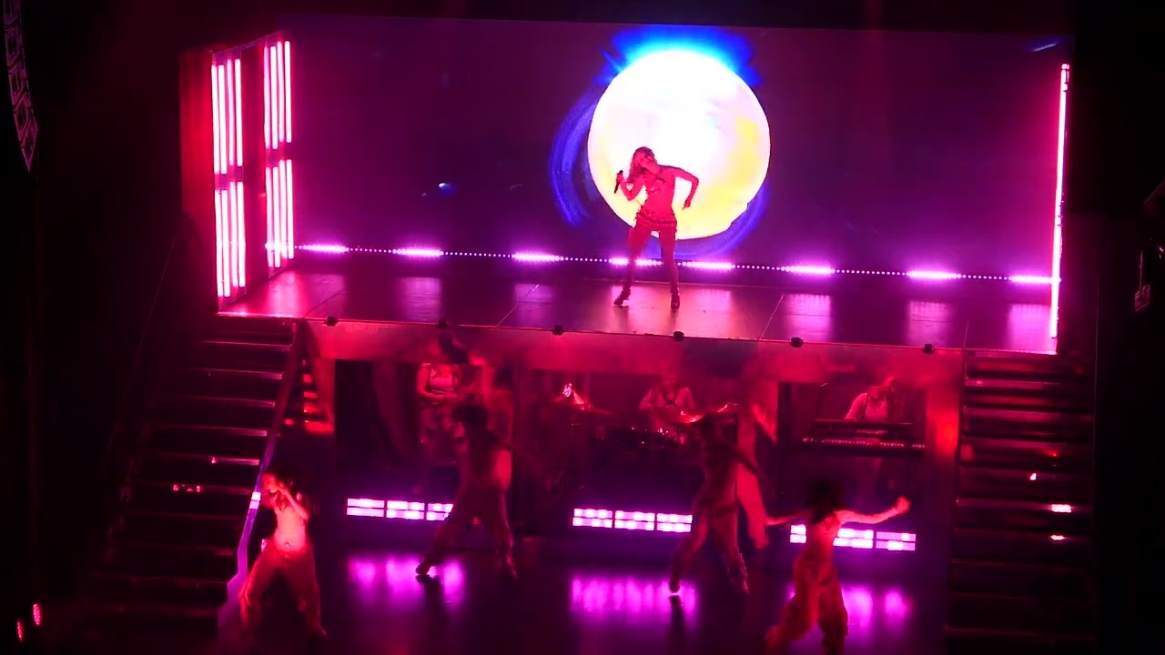 Zara Larsson - Venus - Live le Trianon in Paris - 24/02/2024