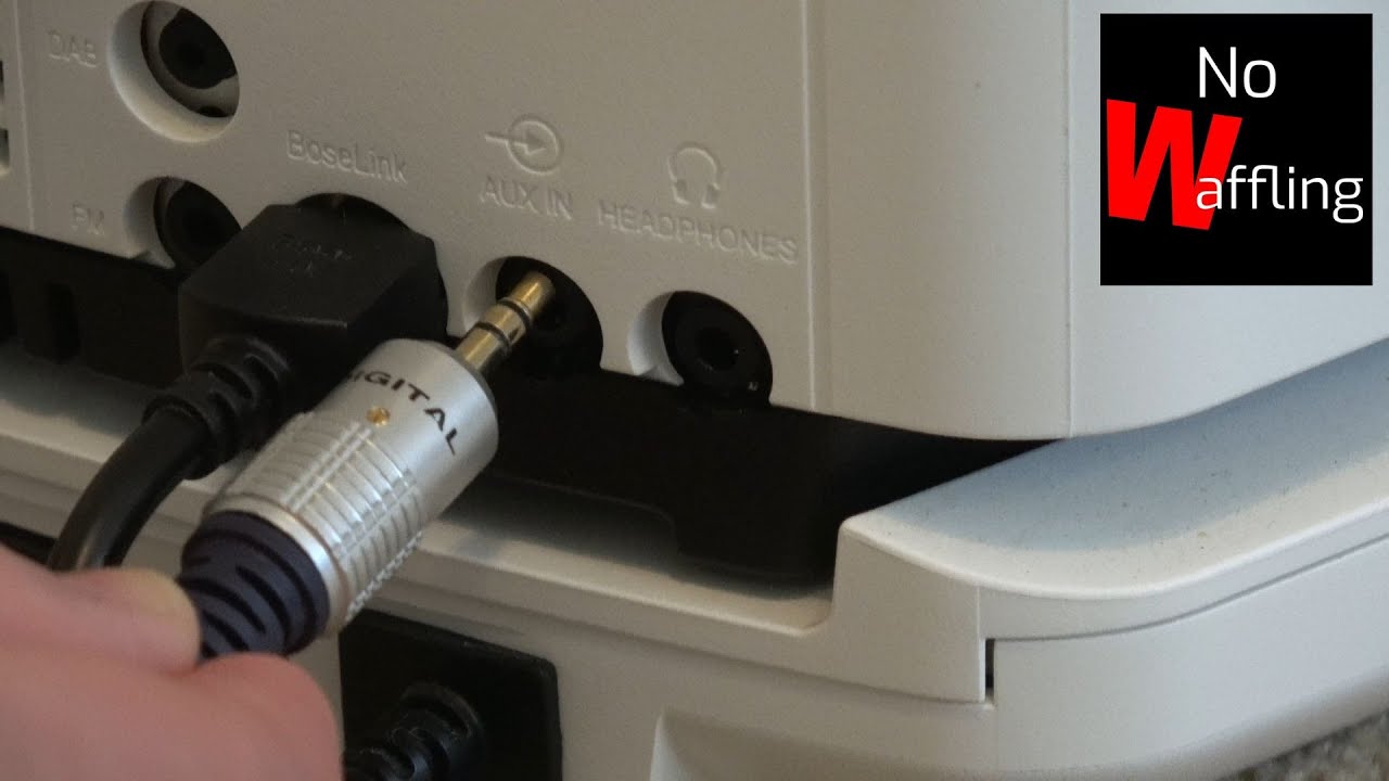 BOSE Wave Soundtouch 4 Connect device with AUX Cable