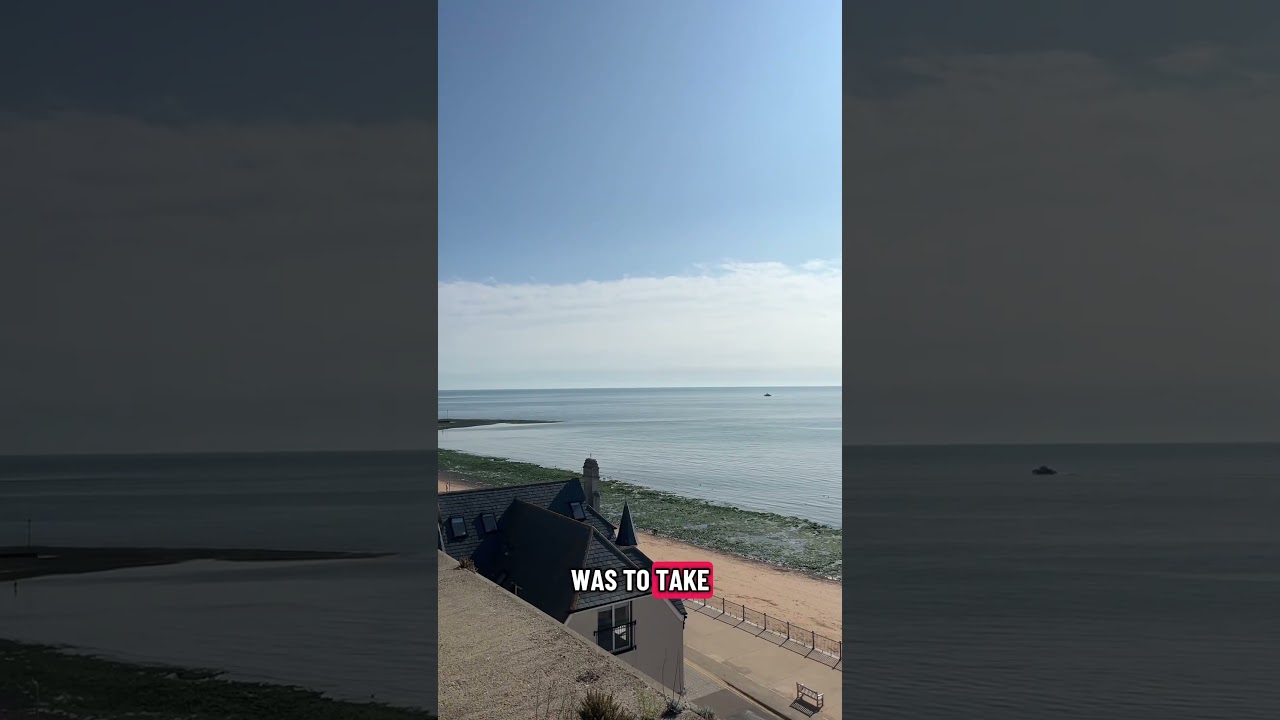 Walking from Ramsgate to Broadstairs in Kent! #ukbeach #kent #beachescape #travel #uktravel #british