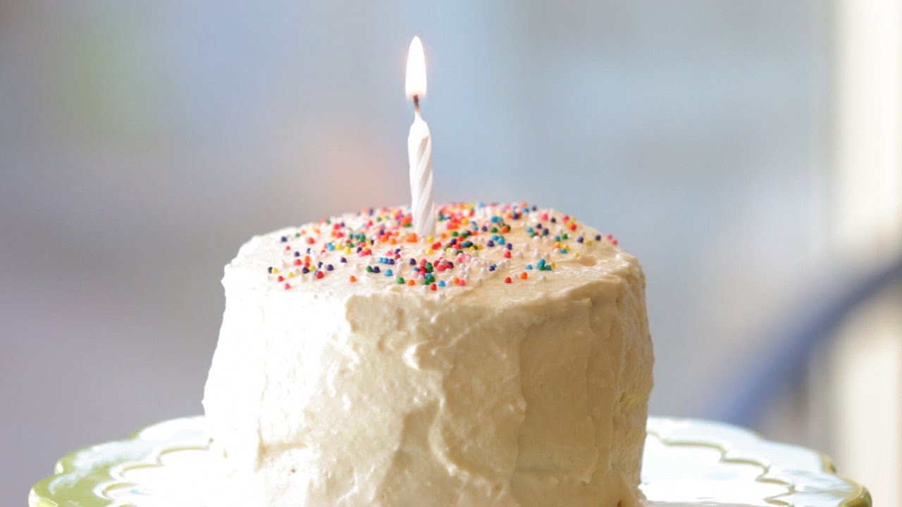 Baby Banana Apple Cake with cream cheese & apple frosting recipe