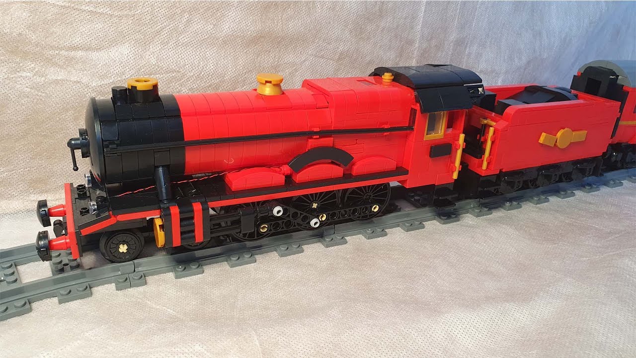 Steam Train Hogwarts Express 12010 Mould King Speed Build Unoffical LEGO