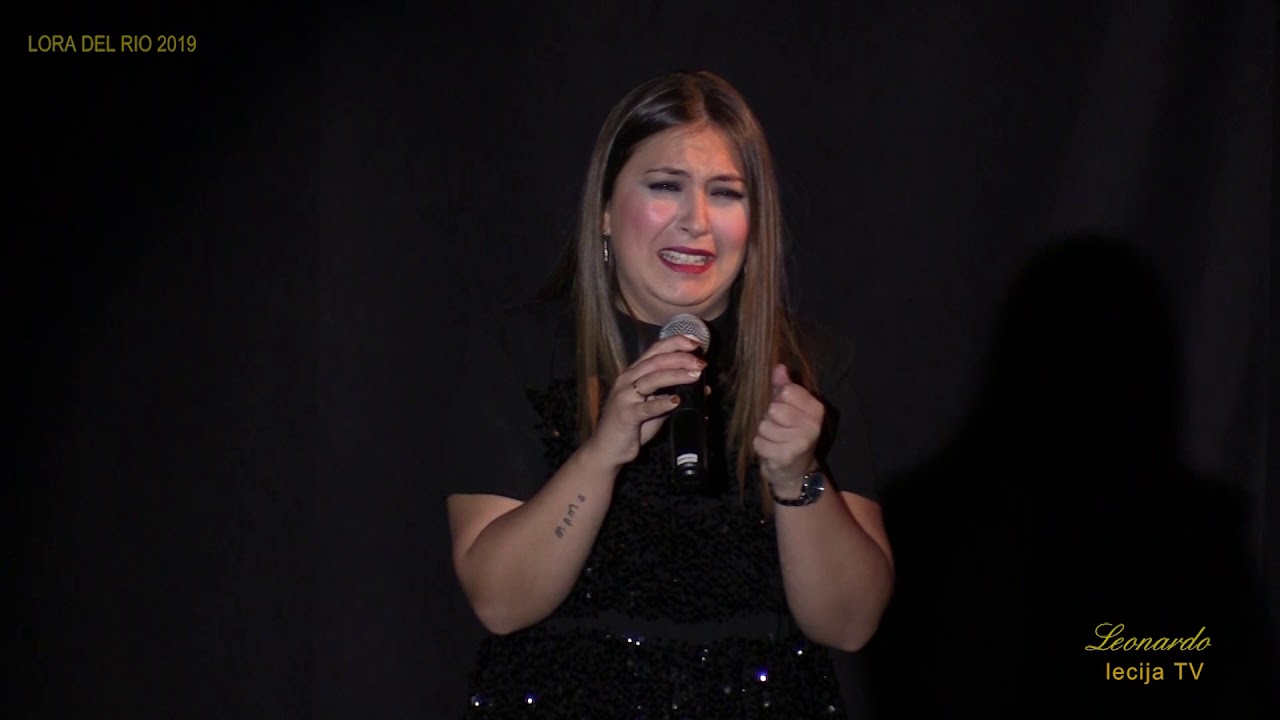 MARÍA ESPINOSA.   