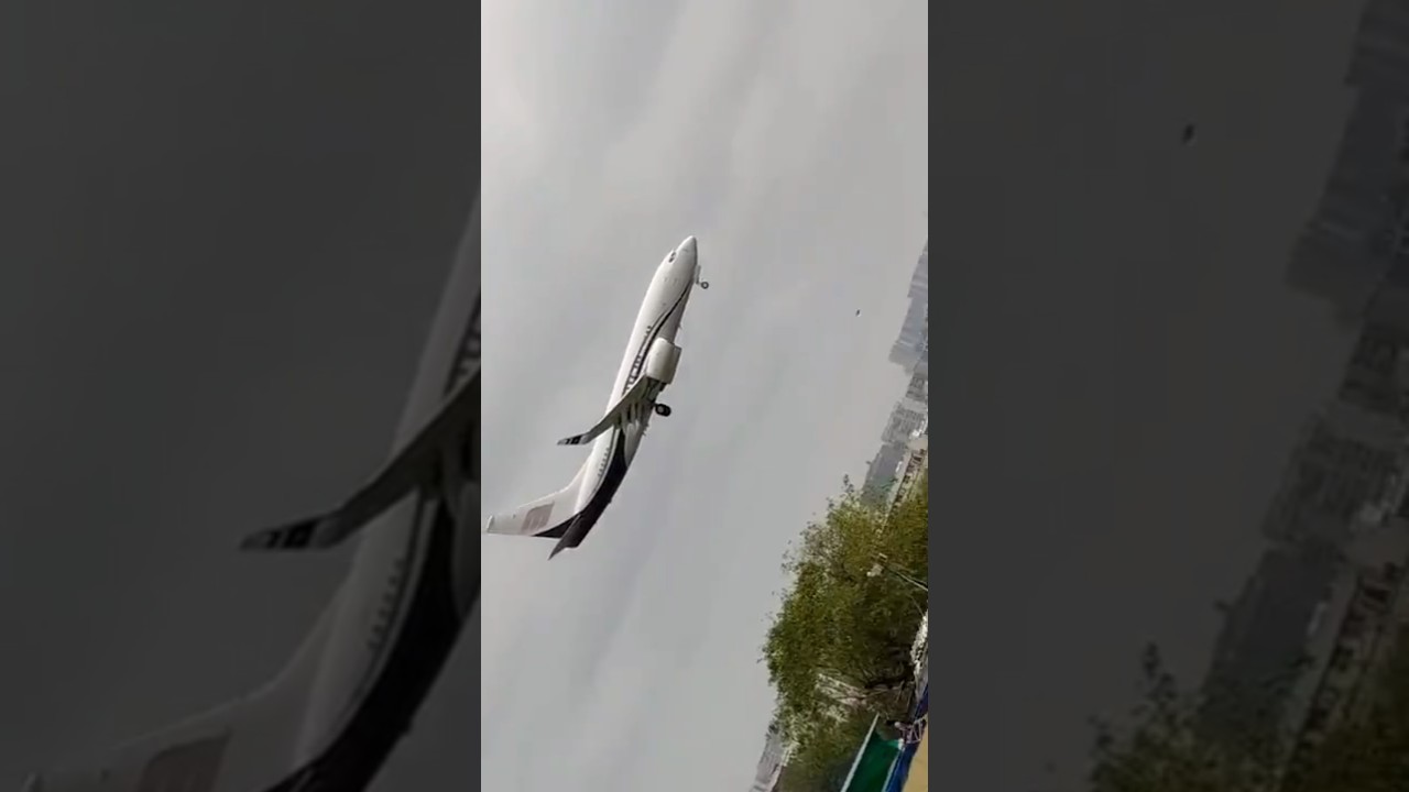 ✨JARI Mari Airport Helicopter Aeroplane Plane New Shorts🛫