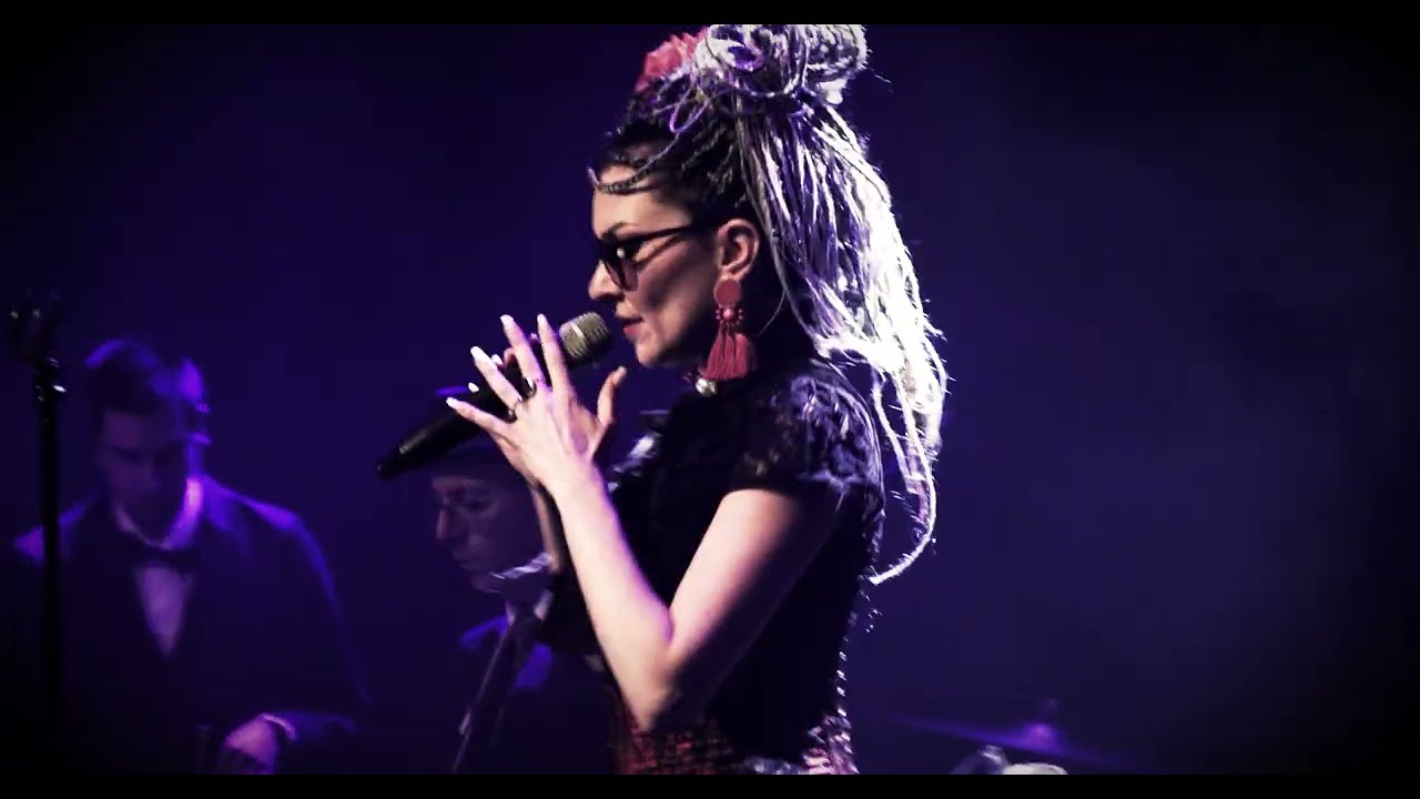 Some Unholy War par @AmyFeedBack