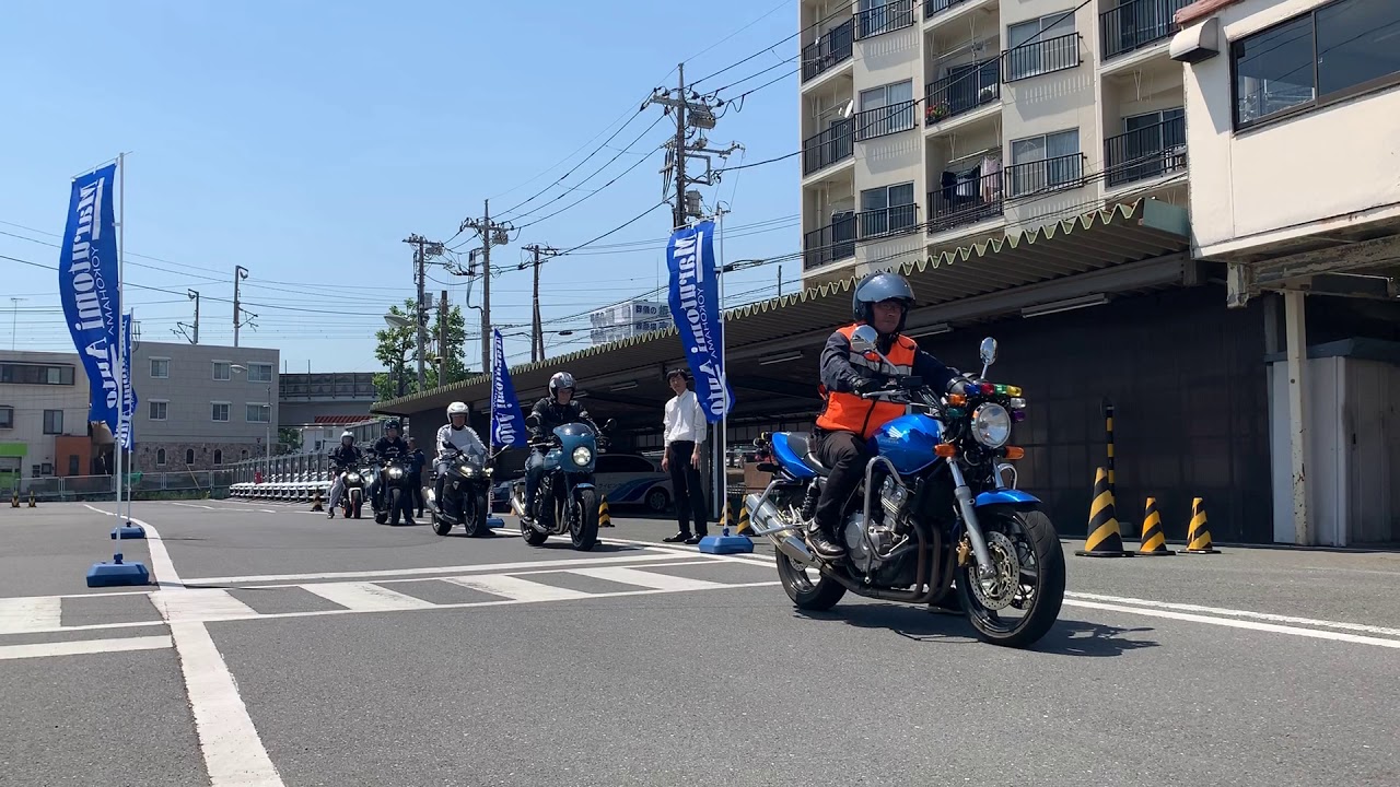 丸富オート試乗会 in 菊名ドライビングスクール