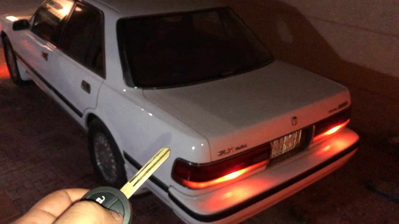 الحلقه ١٧ ركبنا ريموت للأبواب والشنطه على الكرسيدا،  الشنطه صارت تفتح بضغطه زر