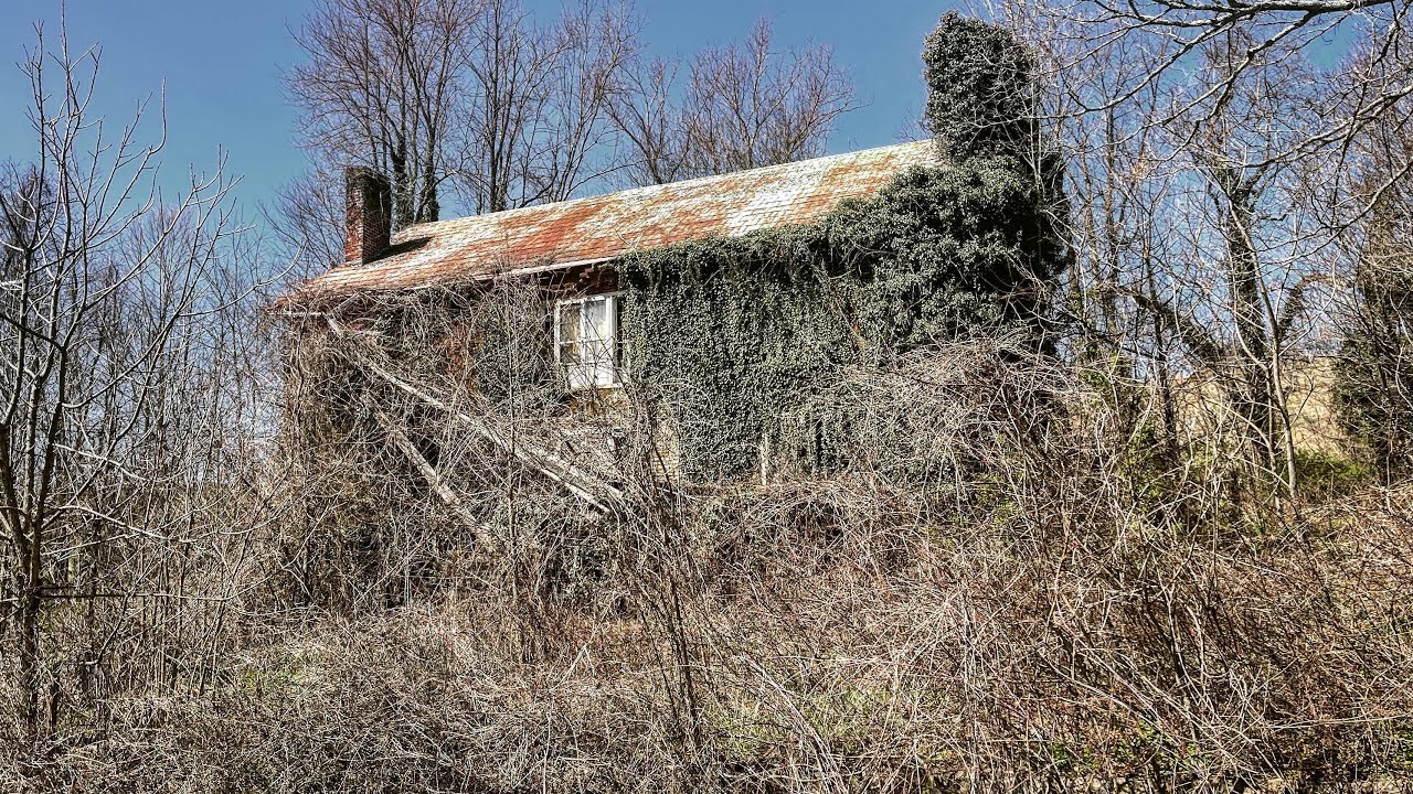 Beautiful 183 year old Derelict House in Tennessee w/ Incredible architecture