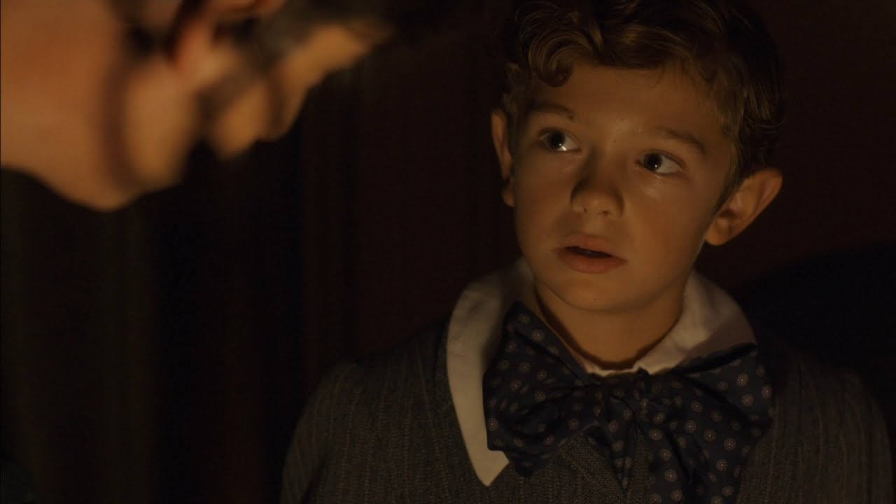 Noah Jupe in Houdini & Doyle (TV Mini Series 2016)