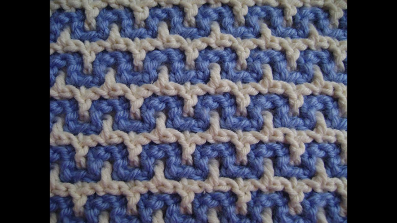 Interlocking Crochet™ - Castle Top