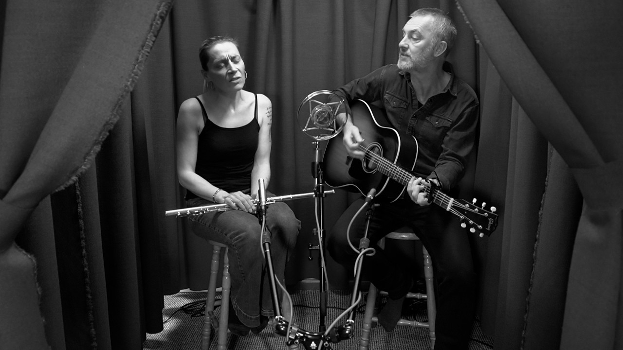 Secret Garden (Bruce Springsteen) - Graeme & Louise from The NE Street Band