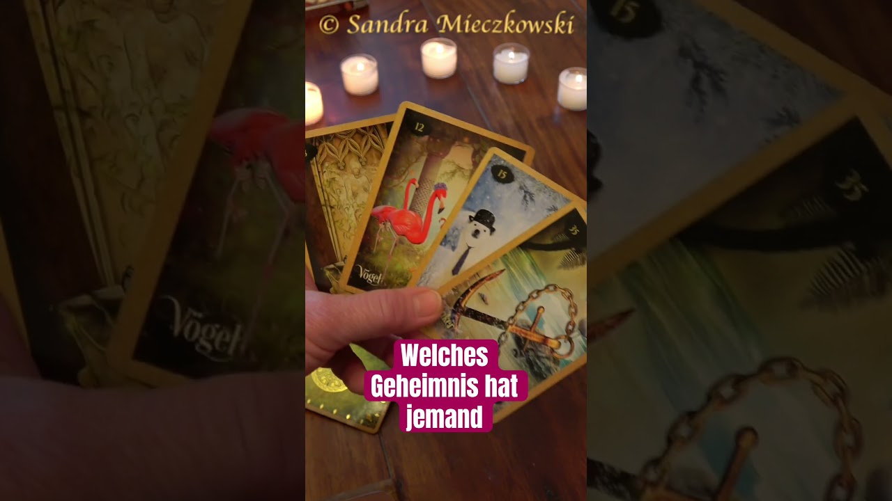 😳🤔😍❤️#orakel #tarot #liebesorakel #kartenlegen  #kartenlegerin #kartenlegung #shorts