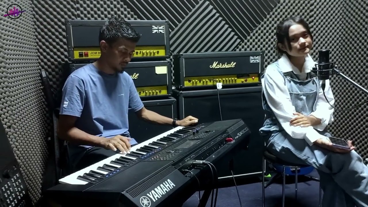 KERANDA CINTA ( Noer Halimah ) - Cover. Salwa Da 5