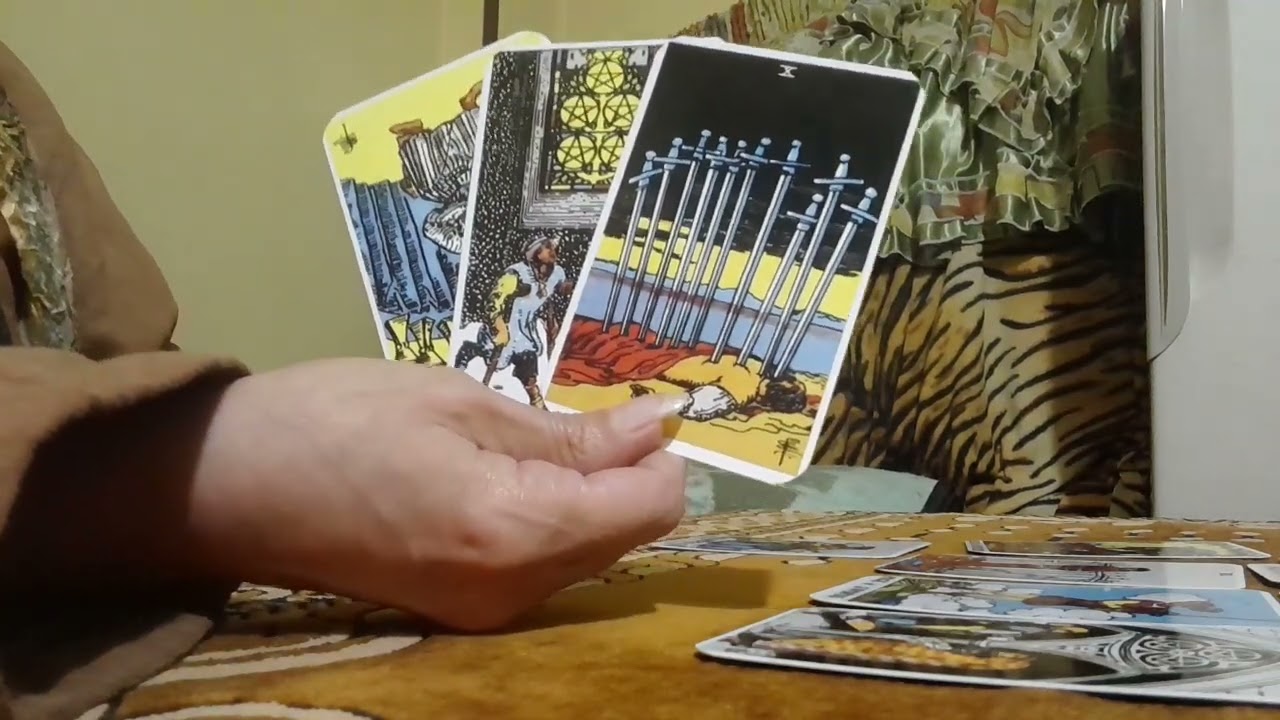 برج العذراء لنصف.شريك يتغير عشانك.حبيب يراك هدية وجدك الدواء لروحه.يعلن خطوبه قريبا .رزق هدية السماء