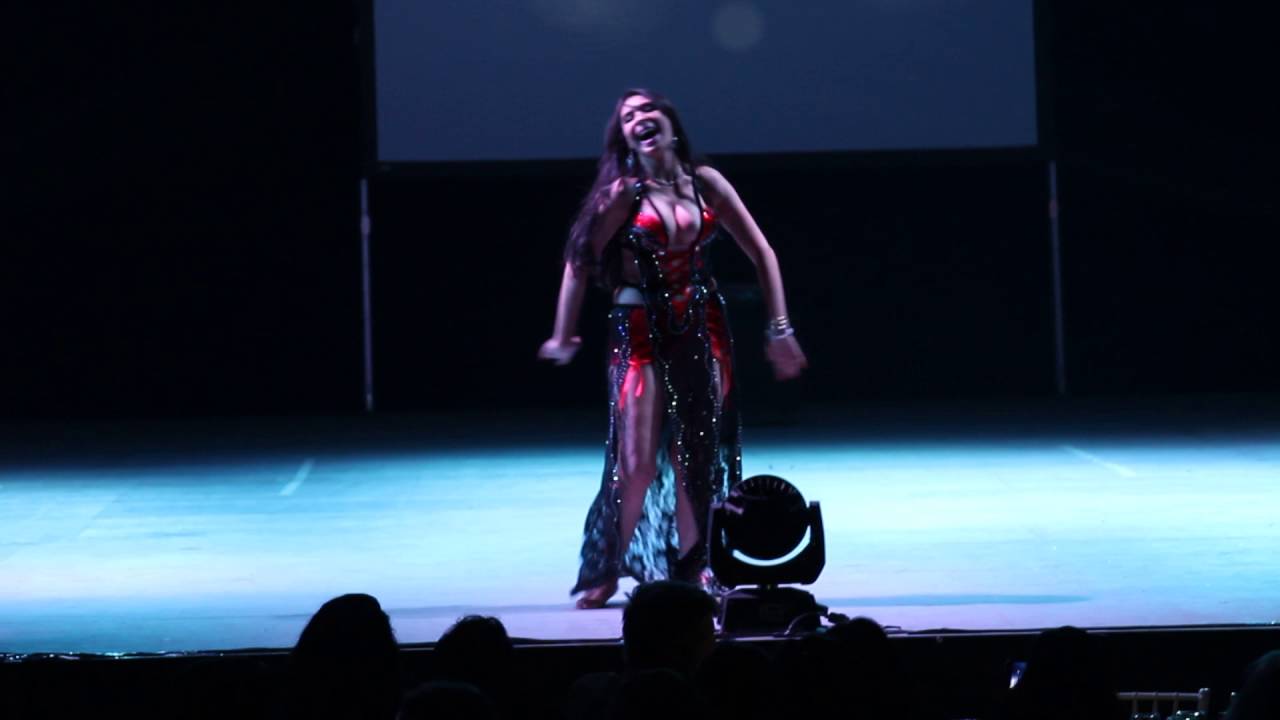 Dina en Bellyarabian