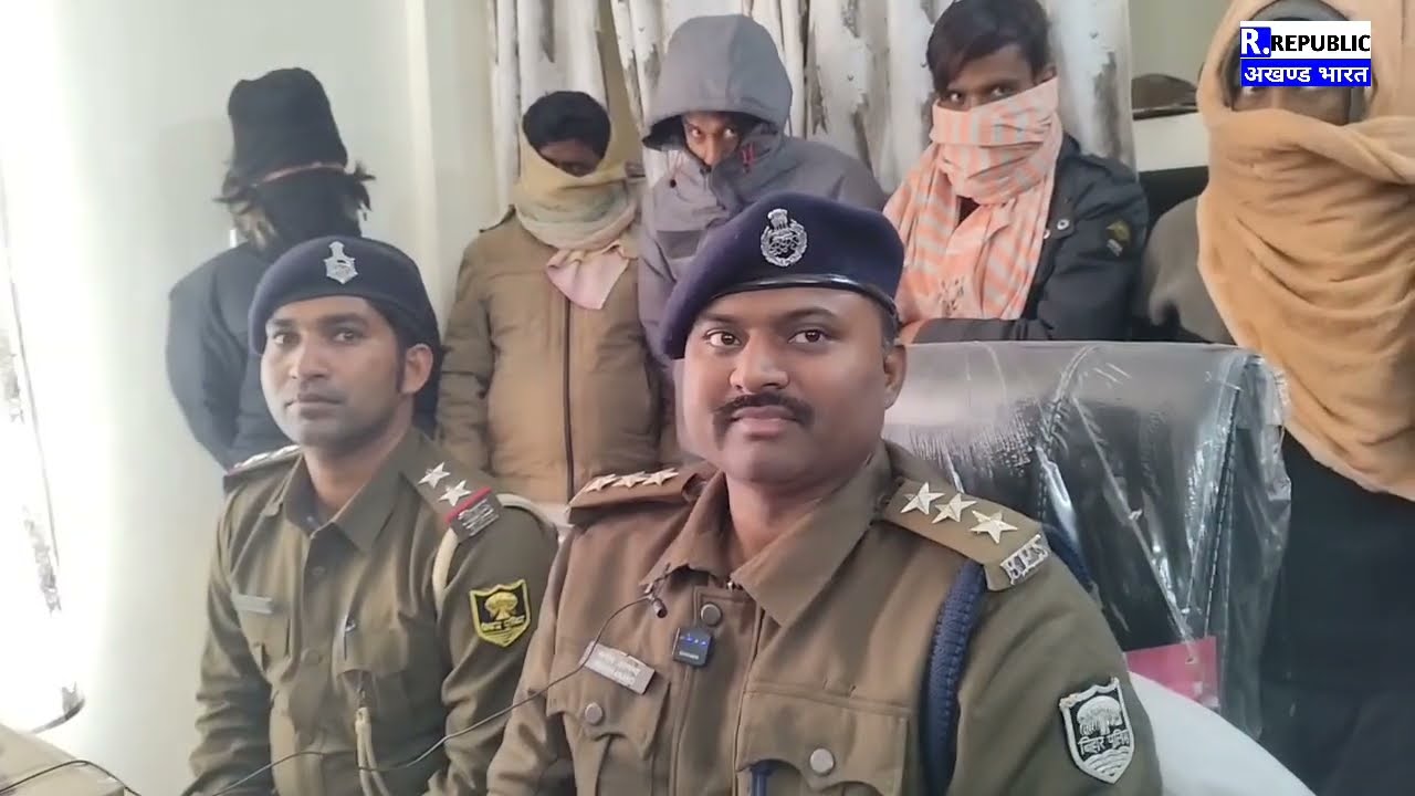 नेपाल चुनाव से पहले भारी मात्रा में नेपाली जाली नोटो जप्त 10 गिरफ्तार।