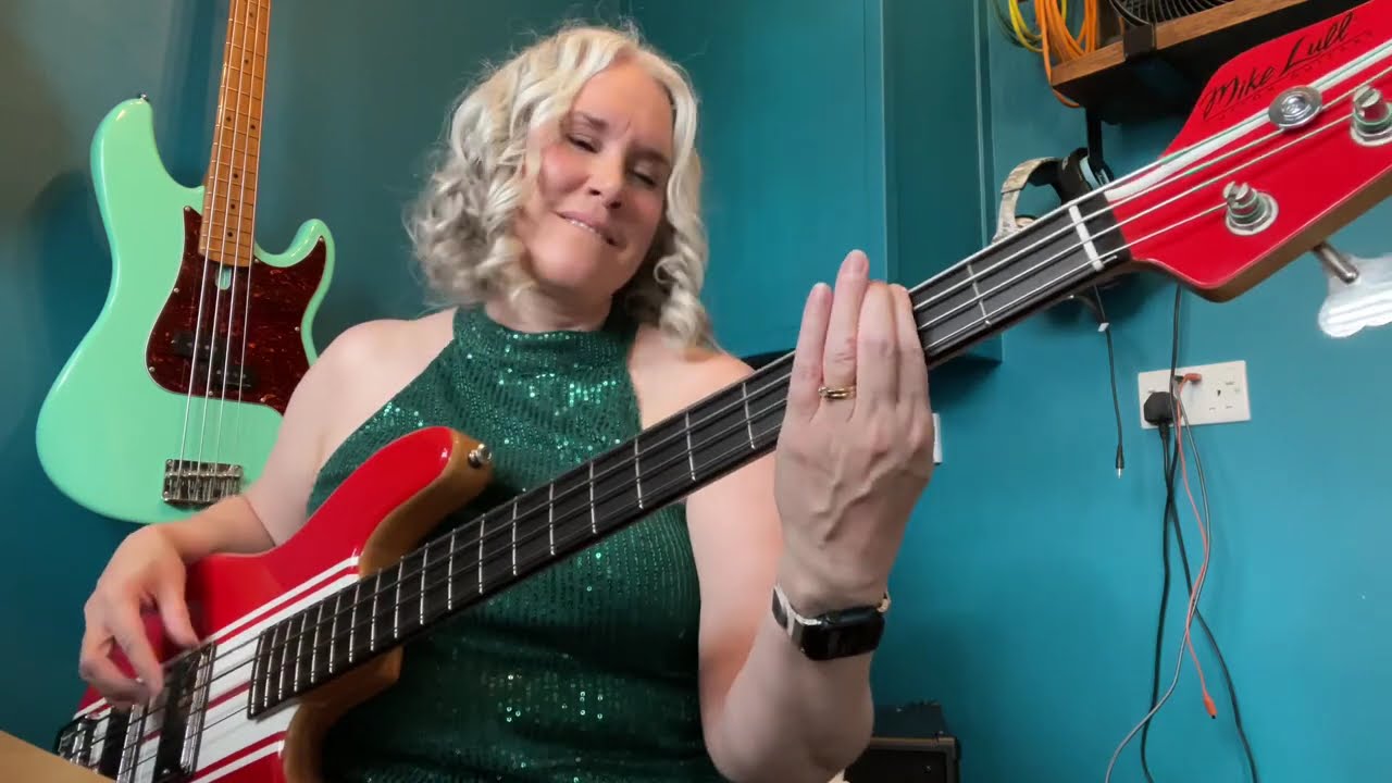 Earth, Wind & Fire | September | Bass Cover