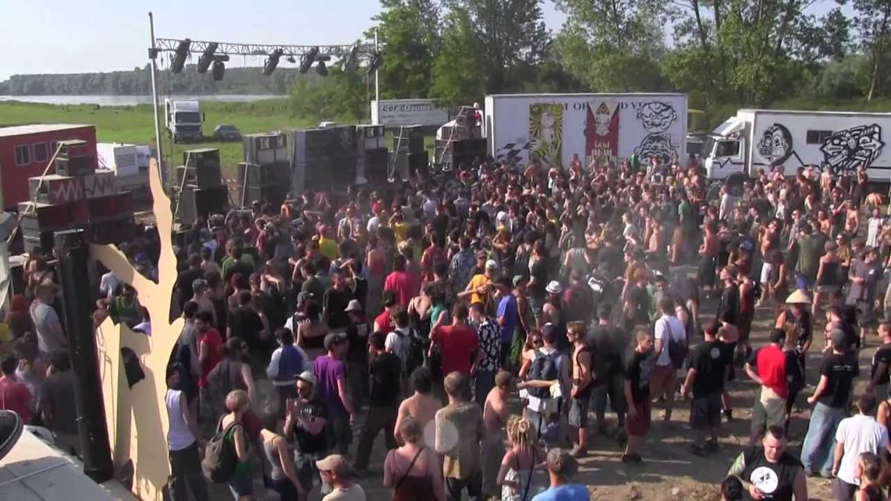 Fète Pirates,Revolt 99,Trackerz e Labirintz (Casale-Alessandria-Piemonte) 21/22/23-06-13