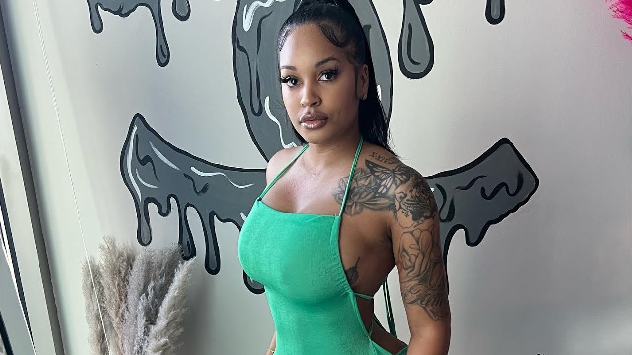 Try on haul (Phramewear)