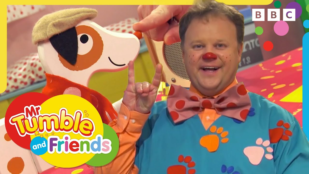 Animal Adventures with Mr Tumble | Mr Tumble and Friends