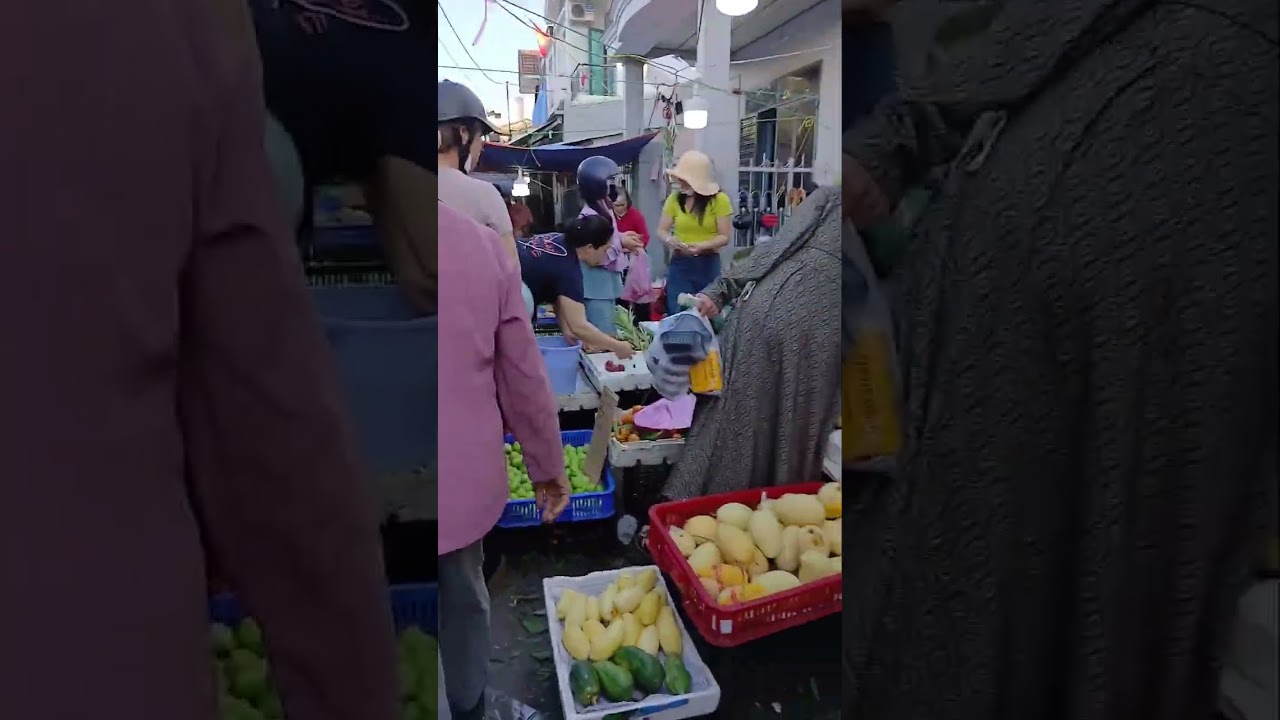 Chợ Tết chiều 29 âm.
