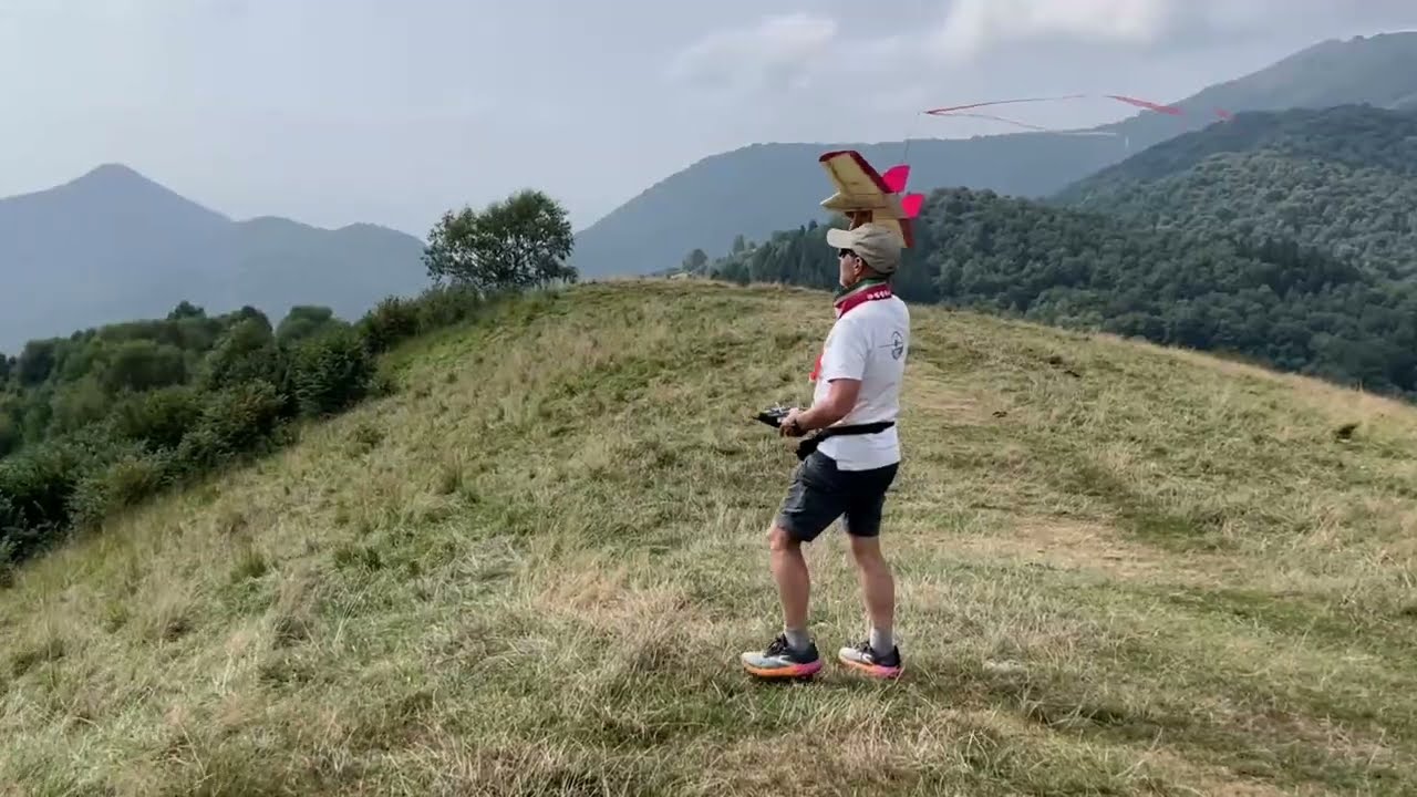 RC Glider slope soaring. Volo in pendio con alianti RC. Colma di Sormano (CO) Italy