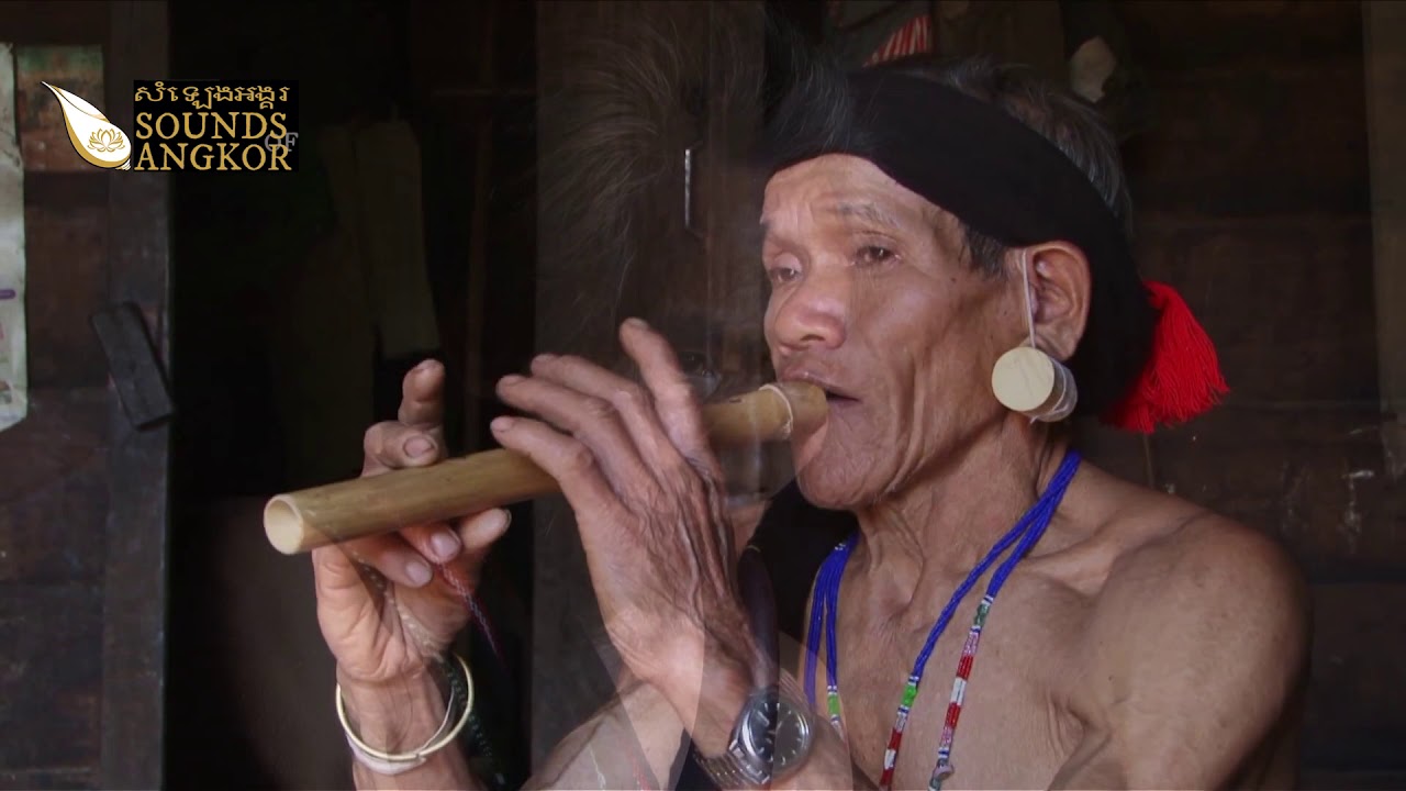 Musical instruments of Ratanakiri and Mondulkiri / Instruments de musique du Ratanakiri & Mondulkiri