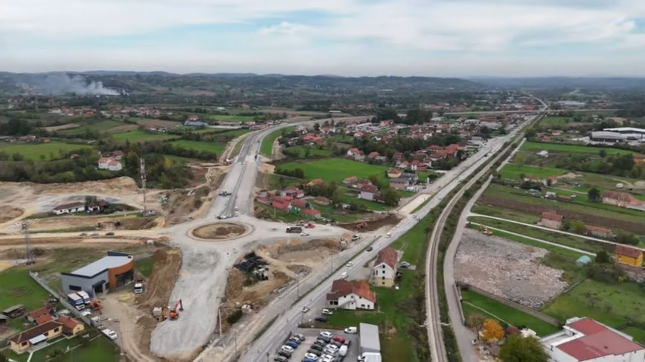 Brza saobraćajnica Lajkovac-Valjevo, radovi od mesta Divci do mesta Iverak - dron snimak
