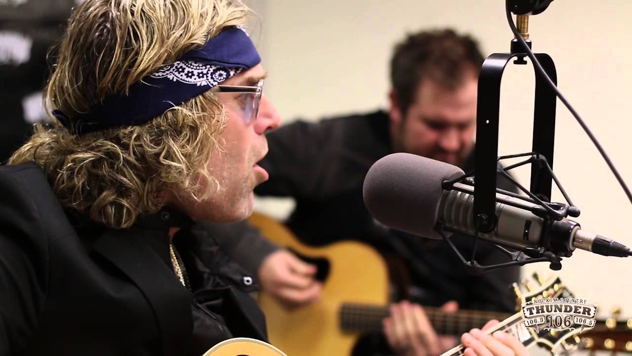 Big & Rich Perform 'Save A Horse (Ride A Cowboy)'