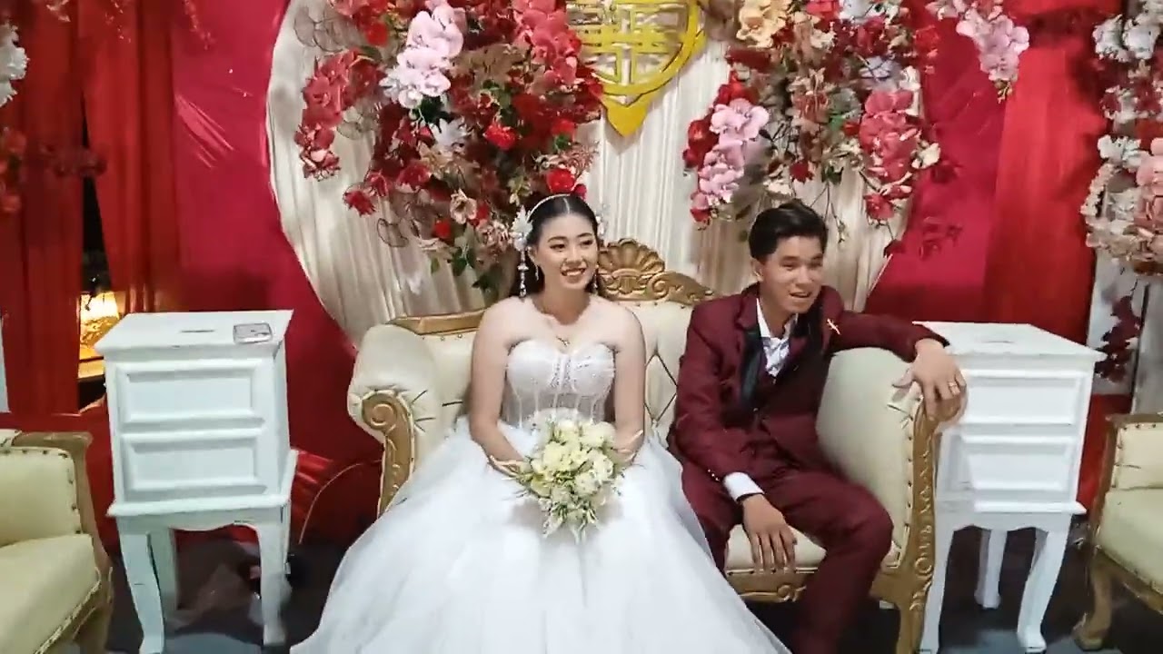 PERNIKAHAN KEPONAKAN                 VIVIN DENGAN NIKO                             PART 3